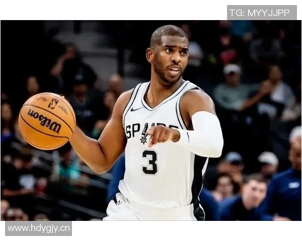 名记点评保罗全情投入篮球活动退役传闻是否过于夸大